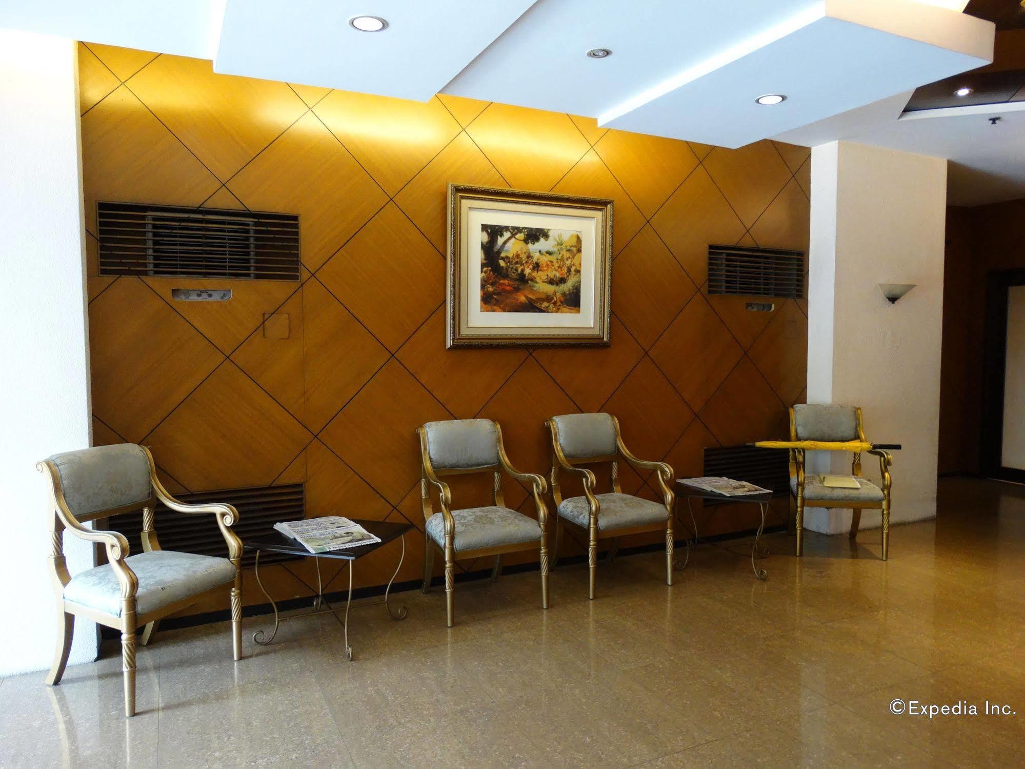 Paragon Tower Hotel Manila Exterior photo